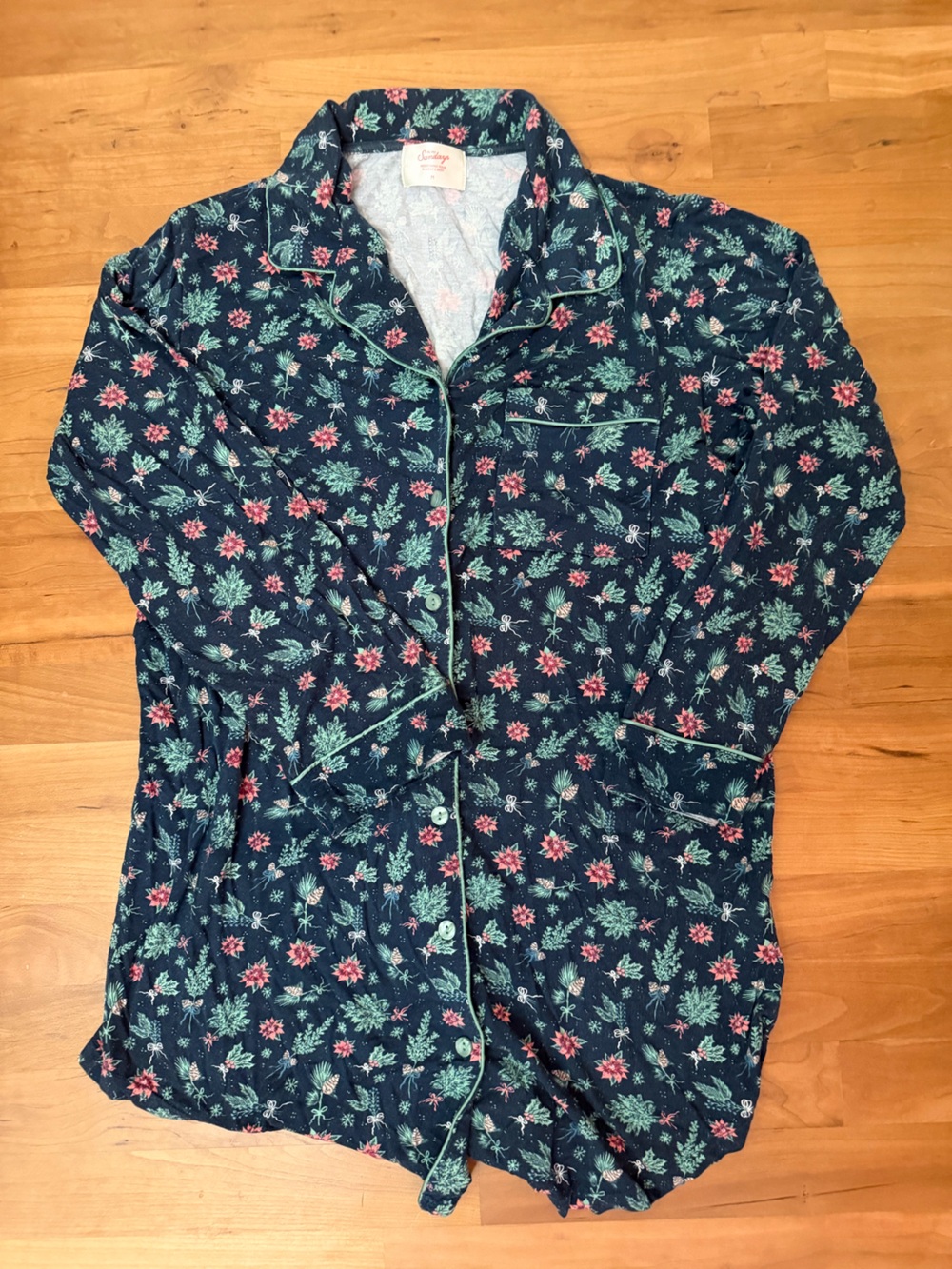 In my Sundays winter or holiday night gown size medium